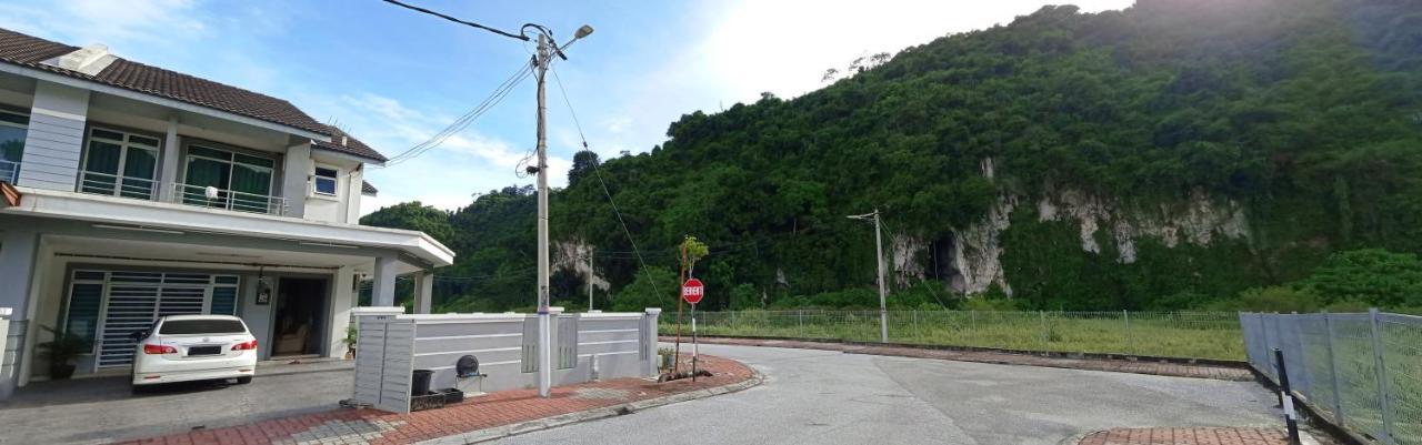 Low Season Promotion! 4B11B Mountainview 16 Pax Ipoh Exterior foto